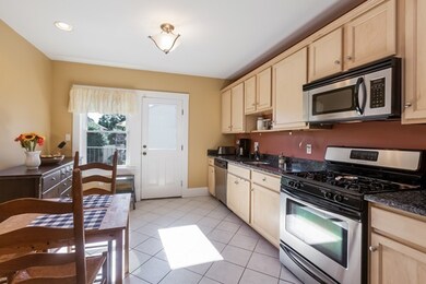 10 Lunda St unit 1, Waltham, MA 02451 - photo 5