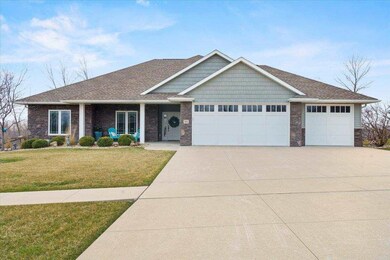 5619 River Pkwy NE, Cedar Rapids, IA 52411 - photo 4