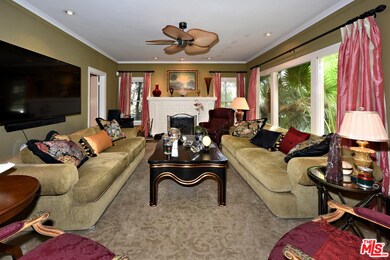 2133 S Victoria Ave, Los Angeles, CA 90016 - photo 7