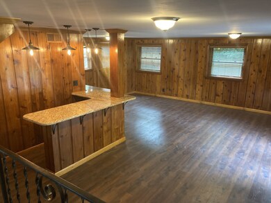 Step Down Bonus Room