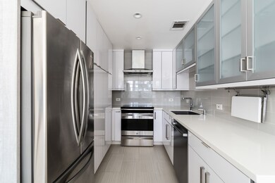 The Parc unit 305, Houston, TX 77006 - photo 6