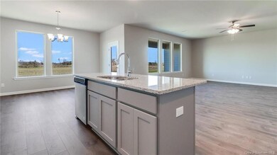 4685 E Ridge Rd, Lake Charles, LA 70607 - photo 2