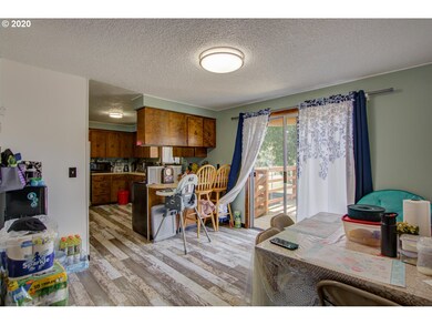 202 Sherman St, Amity, OR 97101 - photo 6