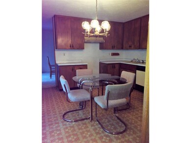 Large Eat In Kitchen