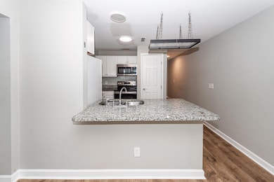 1530 Fort Johnson Rd unit 3J, Charleston, SC 29412 - photo 4