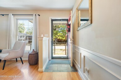 2210 Steeplechase Dr-15