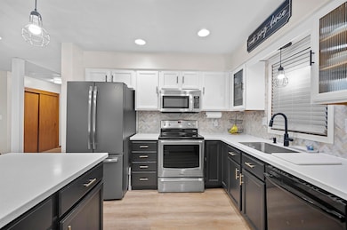 2107 Meadowlark Dr, Janesville, WI 53546 - photo 3