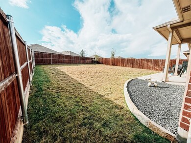 8617 Sandy Park Dr, Fort Worth, TX 76179 - photo 4