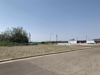 2800 Carmel Dr, Alamogordo, NM 88310 - photo 3