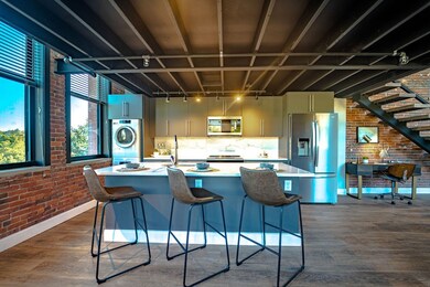 5 Hampshire St unit 401, Methuen, MA 01844 - photo 6