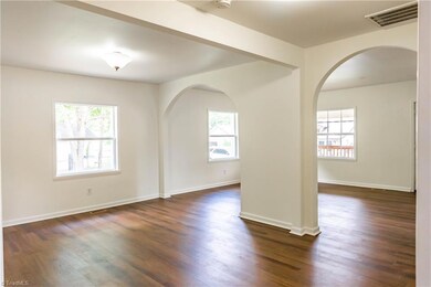 218 Uwharrie St, Asheboro, NC 27203 - photo 3