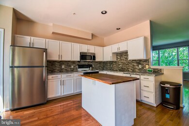 158 Penwick Cir, Frederick, MD 21702 - photo 7