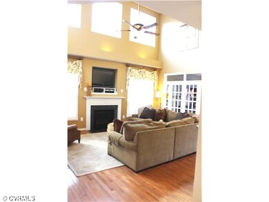 Den/Family/Great Room - This home offers a FANTAST