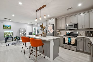 60 Brook Rd unit 2, Milton, MA 02186 - photo 2