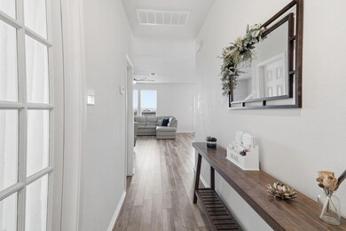 408 Bedford Falls Ln, Jarrell, TX 76537 - photo 7