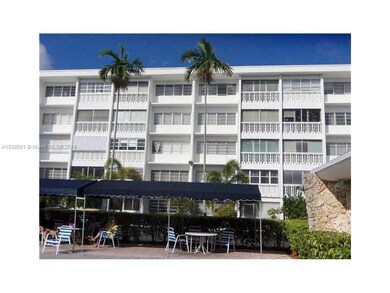 215 SE 3rd St unit 203B, Hallandale Beach, FL 33009 - photo 3