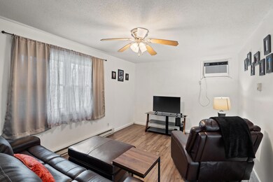 524 Barrow St, Moberly, MO 65270 - photo 6