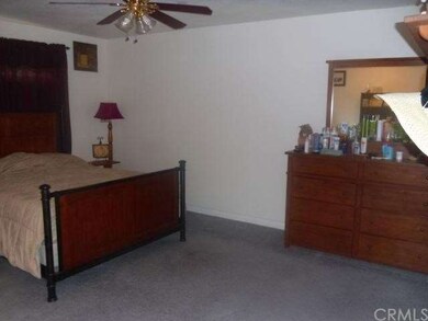 13308 S Vesta Ave, Compton, CA 90222 - photo 5