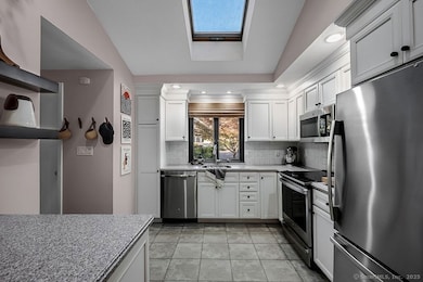 70 Trailsend Dr, Canton, CT 06019 - photo 7