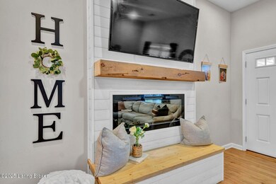 200 Stringer Ln, Mount Washington, KY 40047 - photo 7