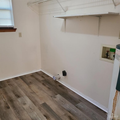 7804 Deborah Dr, Pensacola, FL 32514 - photo 6