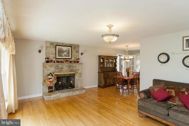 2952 Manchester Baptist Church Rd, Manchester, MD 21102 - photo 7