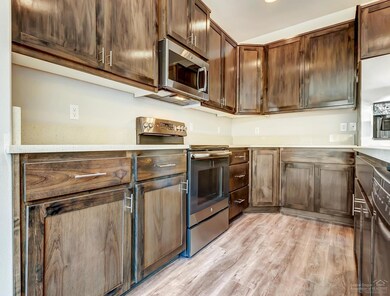 20435 Angel Ct, Bend, OR 97702 - photo 5