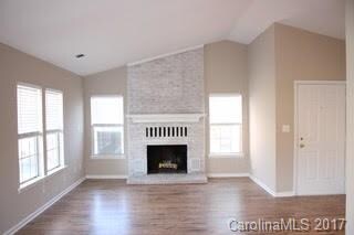 Bright And Spacious Great Room.  Vaulted Ceiling. 