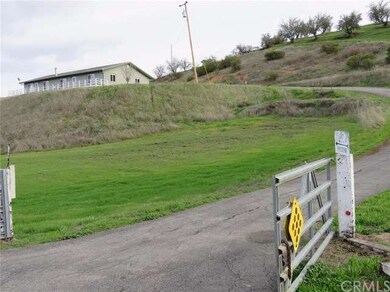 567 Venice Rd, Templeton, CA 93465 - photo 2