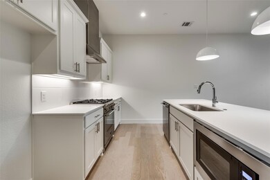 6017 Hudson St unit 102, Dallas, TX 75206 - photo 3