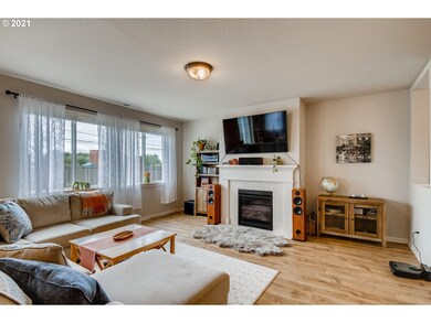 3419 Chestnut St, Forest Grove, OR 97116 - photo 5