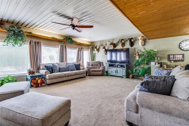 147 County Road 171, Gainesville, TX 76240 - photo 2