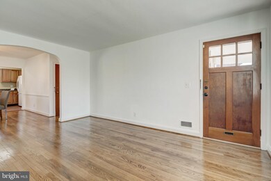 6615 Eastern Pkwy, Baltimore, MD 21214 - photo 5