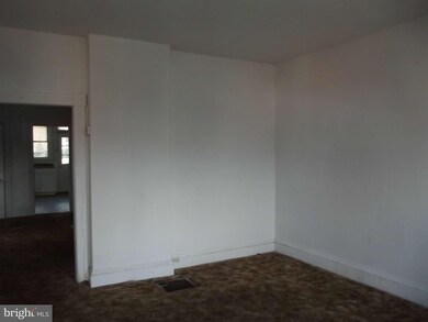 41 S Church St unit 43, Keyser, WV 26726 - photo 2