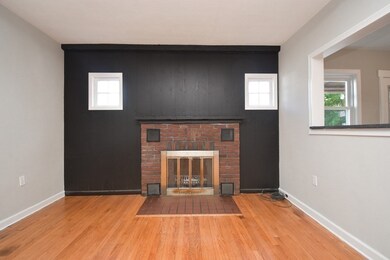 258 Shawmut St, Springfield, MA 01108 - photo 5