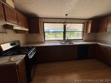 1825 NE 1070 Rd, Red Oak, OK 74578 - photo 7