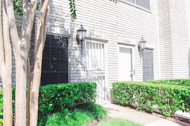 7387 Regency Square Ct unit 7387, Houston, TX 77036 - photo 4
