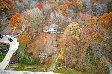 2875 Fowler Dr, Willoughby Hills, OH 44094 - photo 6