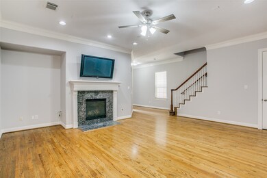 3026 Heritage Creek Terrace, Houston, TX 77008 - photo 7