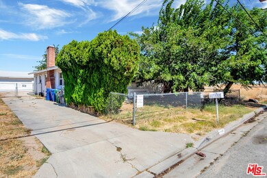 37851 5th St E, Palmdale, CA 93550 - photo 2