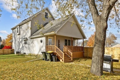 138 Stiles St, Genoa, IL 60135 - photo 2