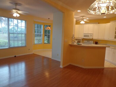 4255 Dining & Kitchen
