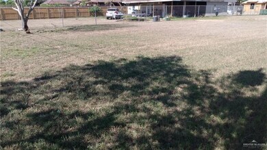 2005 Puerto Rico Ave, Weslaco, TX 78596 - photo 4