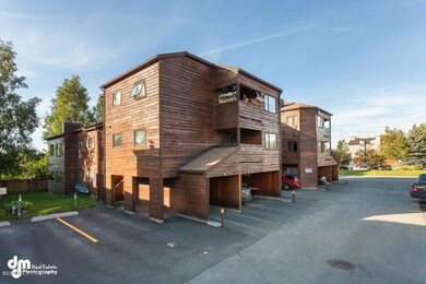 Exterior - Front 20160803-DW-9035-SMALL
