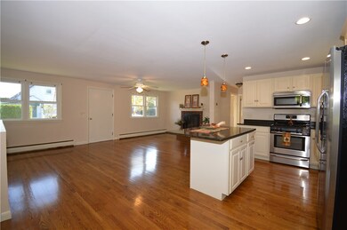7 Howland St, Warren, RI 02885 - photo 5