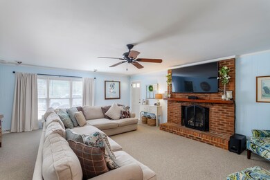 413 Pine-5