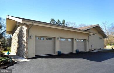 2781 Fries Mill Rd, Williamstown, NJ 08094 - photo 2