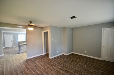 5031 Andrea St, Houston, TX 77021 - photo 3
