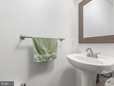 7100 Wheeling Way, Gainesville, VA 20155 - photo 4