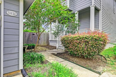 3430 Garden Shadow Ln, Houston, TX 77018 - photo 2
